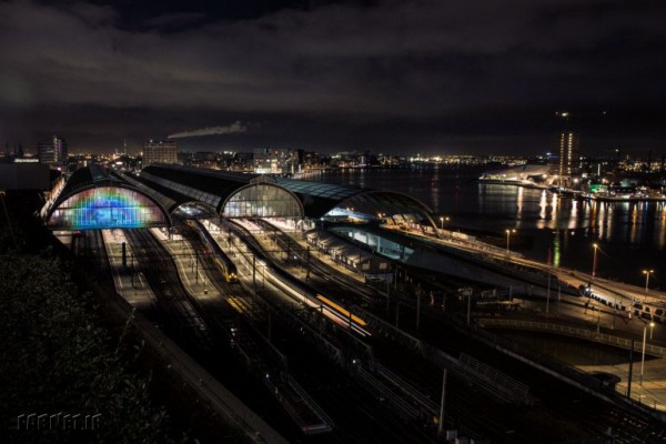 amsterdam-central-station-rainbow-5