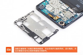 Xiaomi-Mi-Note-Disassembled 05
