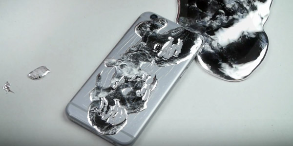 Pour-Gallium-Over-An-iPhone-6