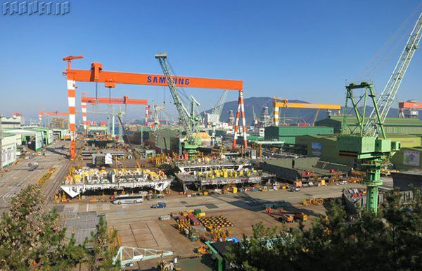 Samsung-Shipyard-cranes