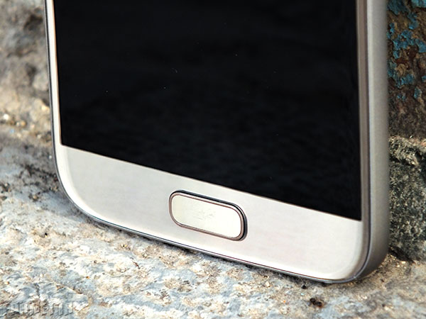 Samsung-Galaxy-S7-Review-in-Farnet-15