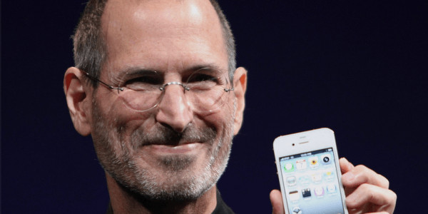 Steve_Jobs-iphone 4