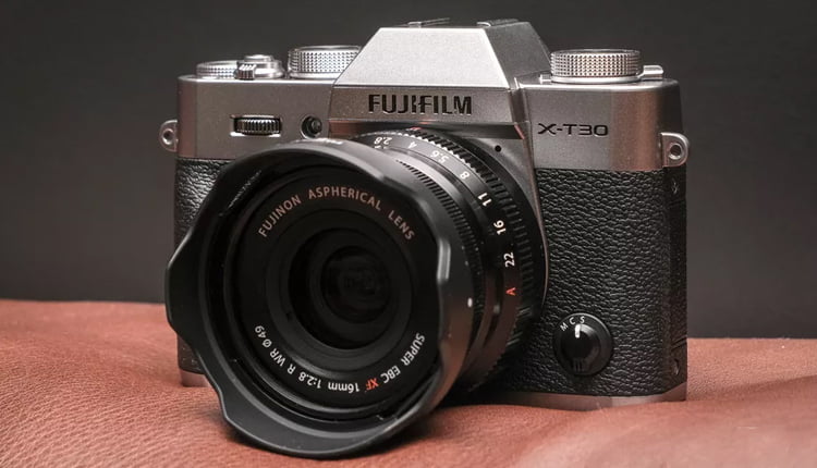 فوجی فیلم x-t30