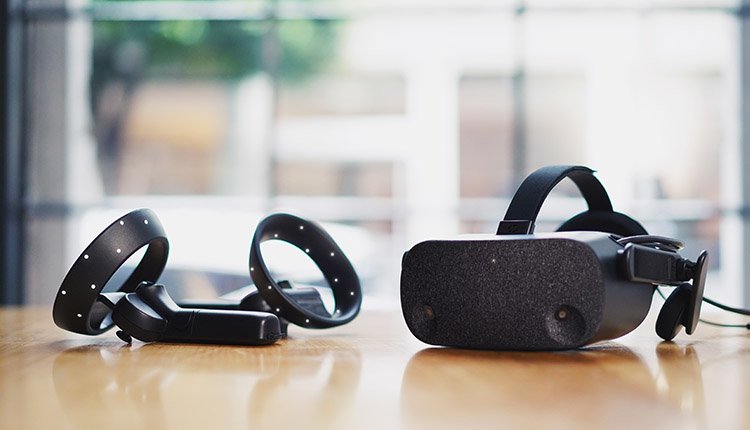 هدست واقعیت مجازی Reverb VR